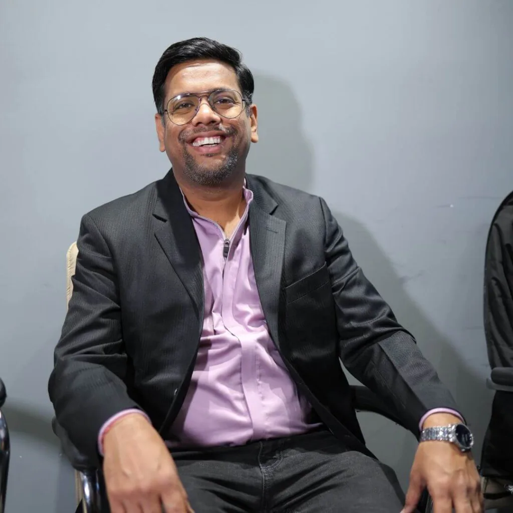 About 4 Kunal Bagaria