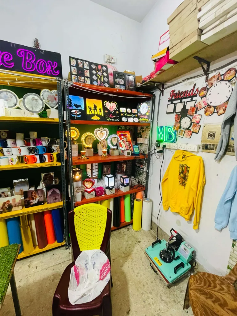 Motivate Box Kolkata Office T Shirt