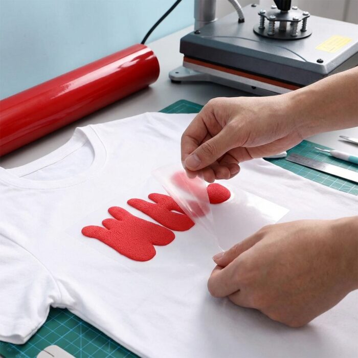 Red Puff Heat Transfer Vinyl MB0VL039 Functional Interaction